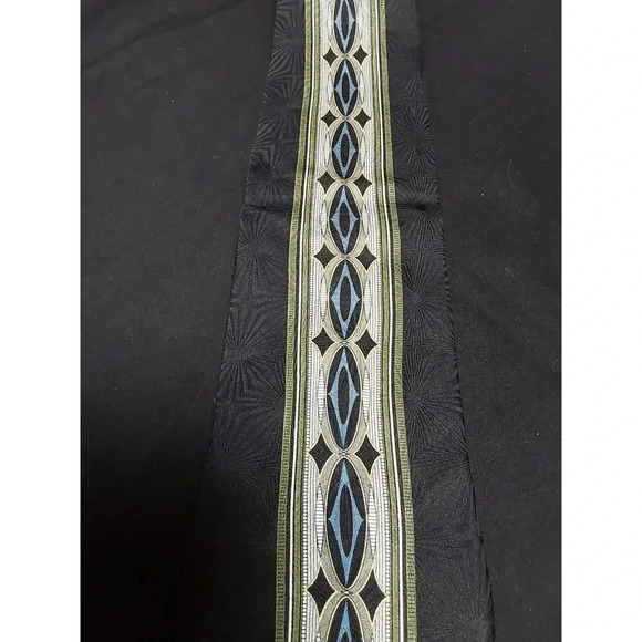 Mens Tie by Rustica 100% Imported Silk Black with Design - Picture 1 of 3